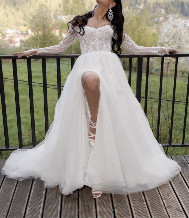 Весільна сукня плаття