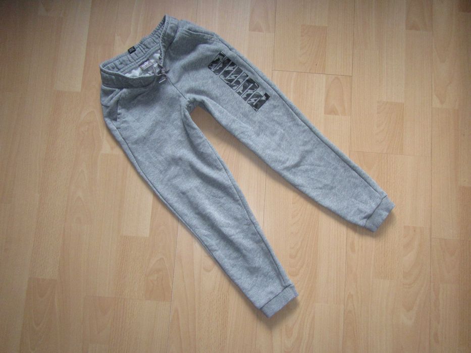 PUMA spodnie dresowe rozm.128