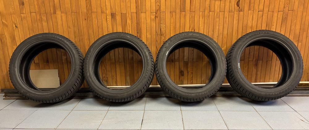 Good Year Ultra Grip Performance+ 225/45 R17