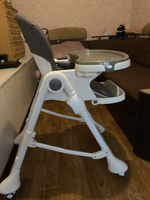 Продам стуло для годування Garrello