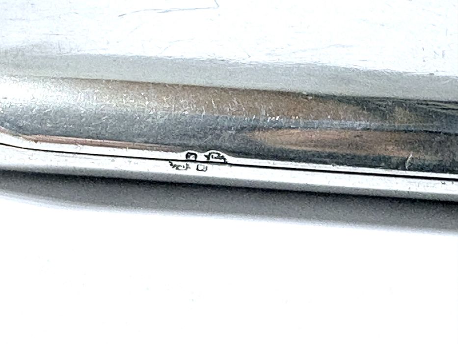 Antiga cigarreira em prata portuguesa lisa contrastada