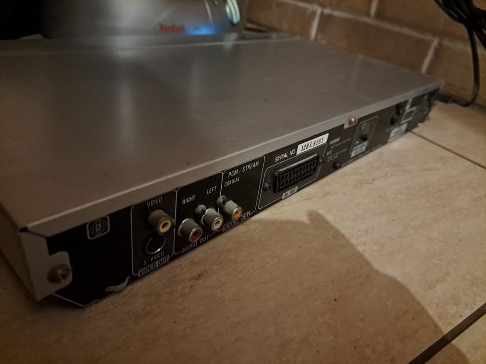 DVD JVC model xv-n33 sprawne bez pilota