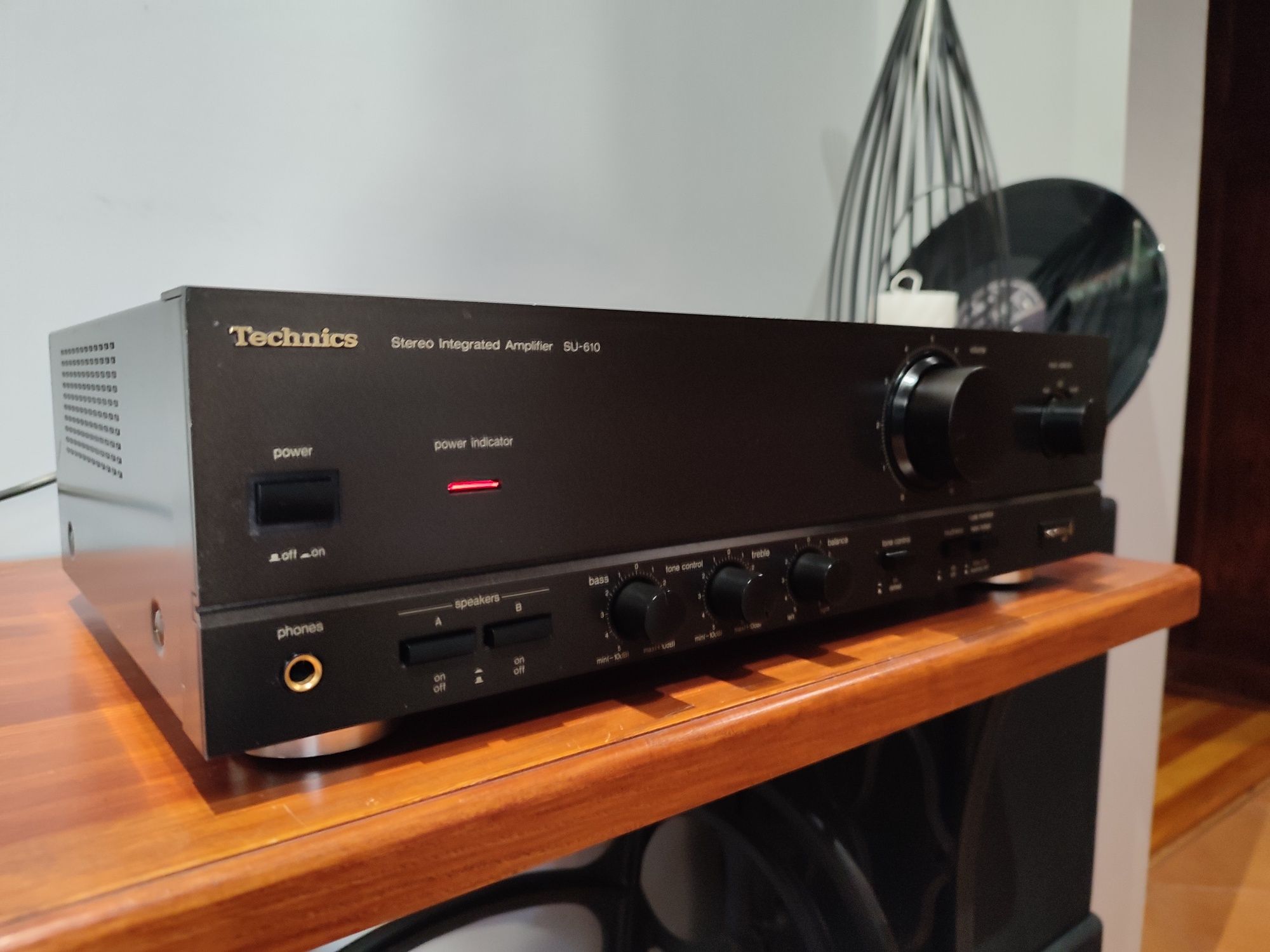 Wzmacniacz stereo Technics SU-610