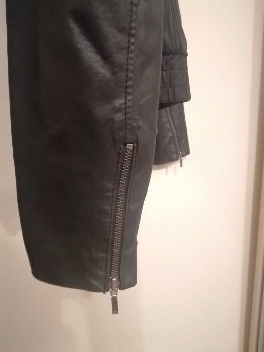 Черная Женская Кожаная Куртка, Размер: S