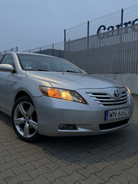 Toyota Camry 2.4 automat