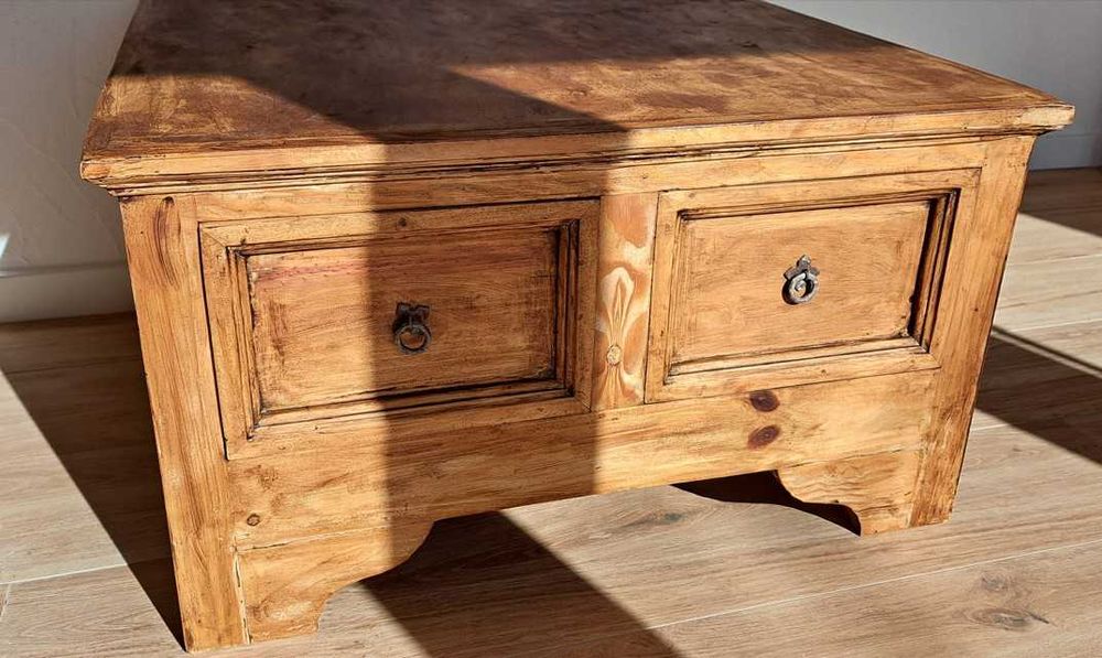 Mesa de centro ou TV, rustica, estilo Mexicano