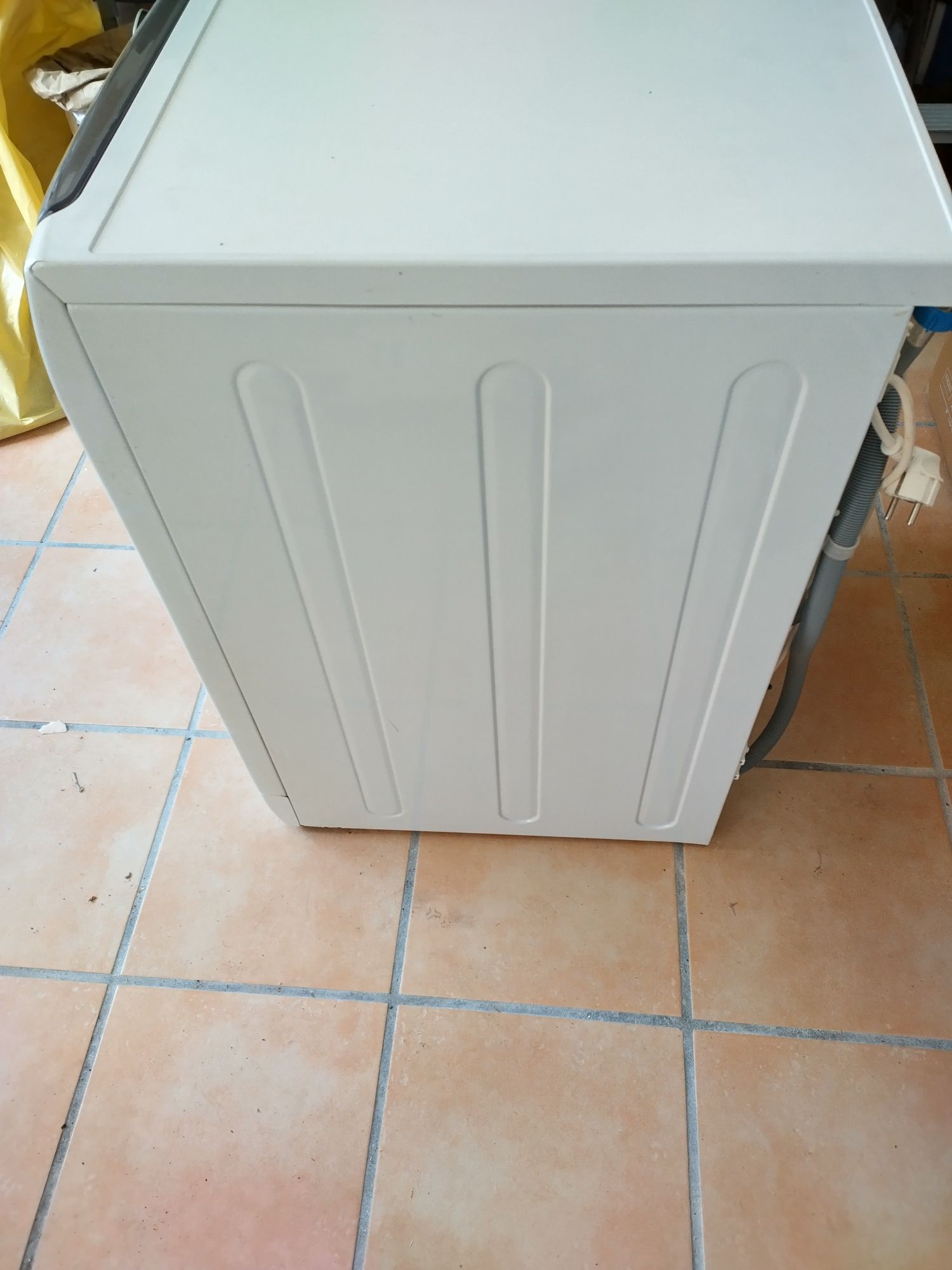 Máquina de Lavar e Secar