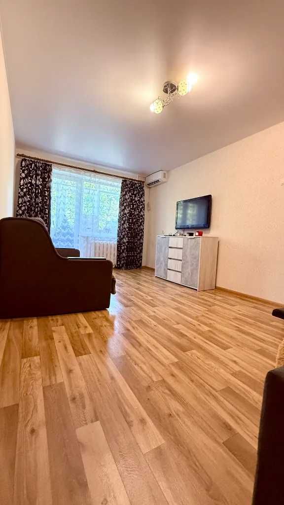Продаж 2к квартири пр-т О. Поля кірова парк ім.Б. Хмельницького