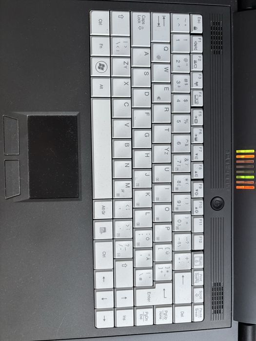 Laptop przemysłowy Field PG M4