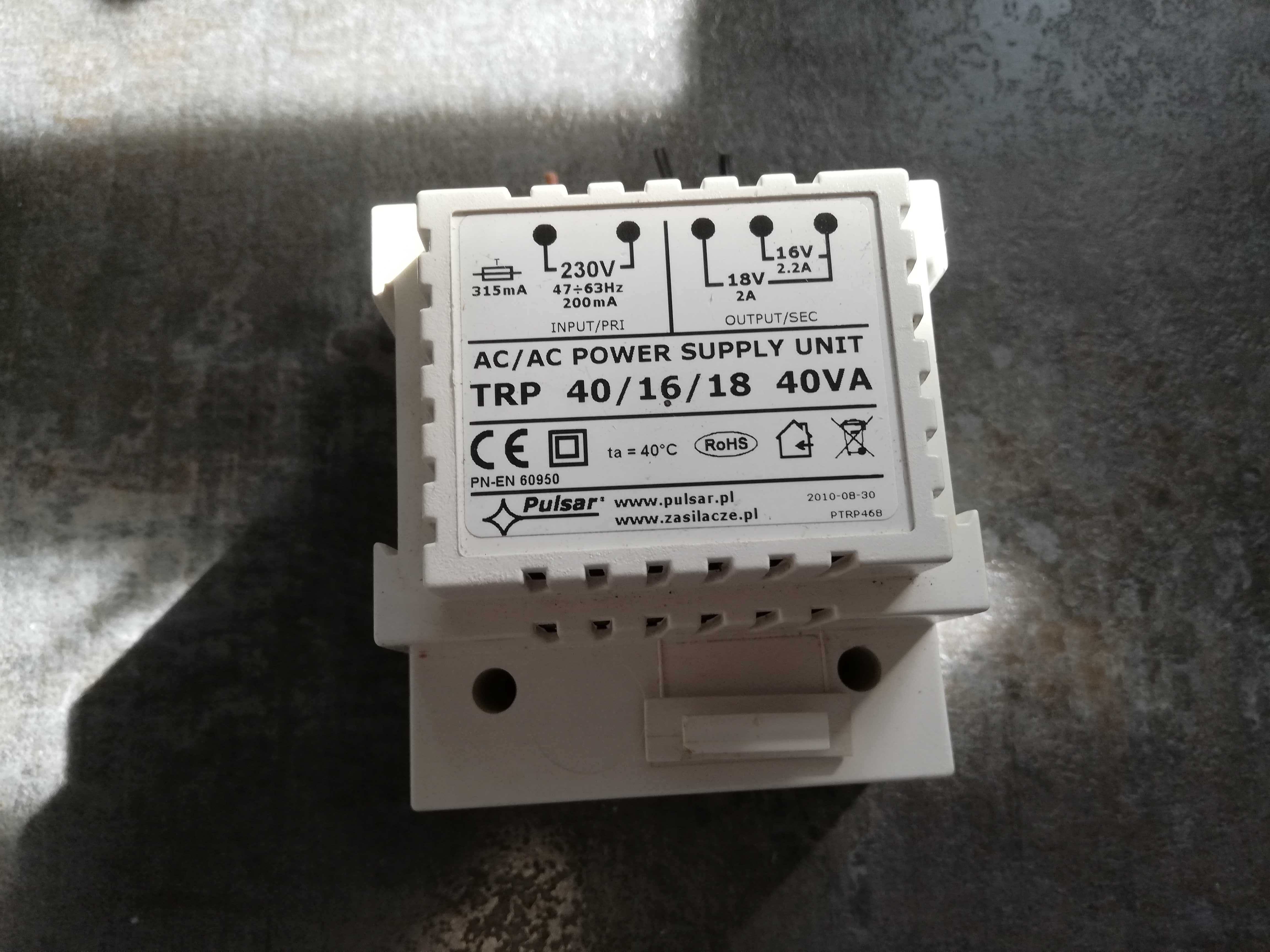 Transformator DIN AC PULSAR 40/16/18