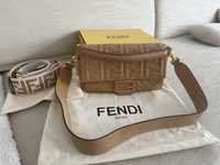 Piekna torebka Fendi baguette