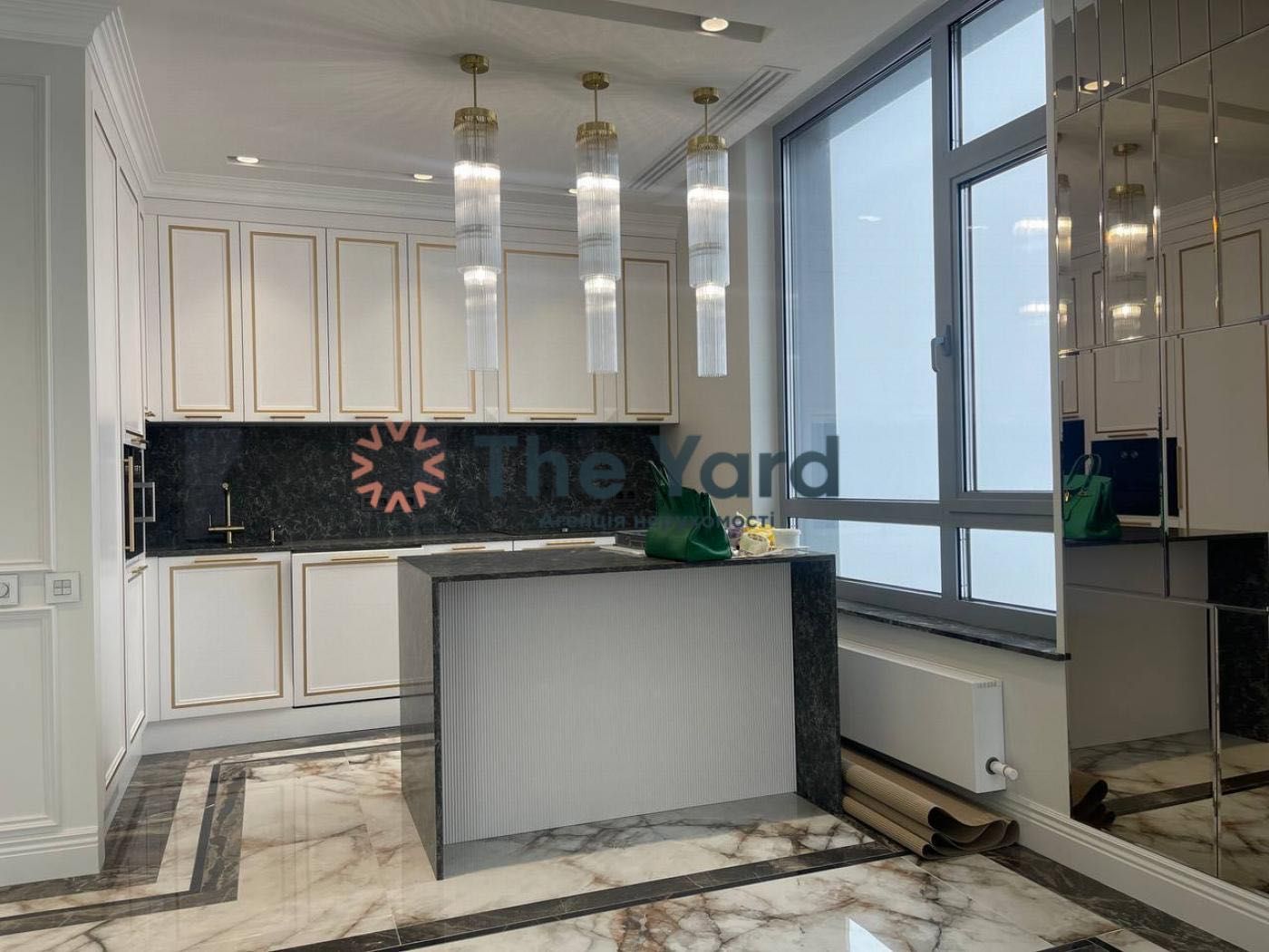 Продаж 4к квартири в ЖК "Central Park"