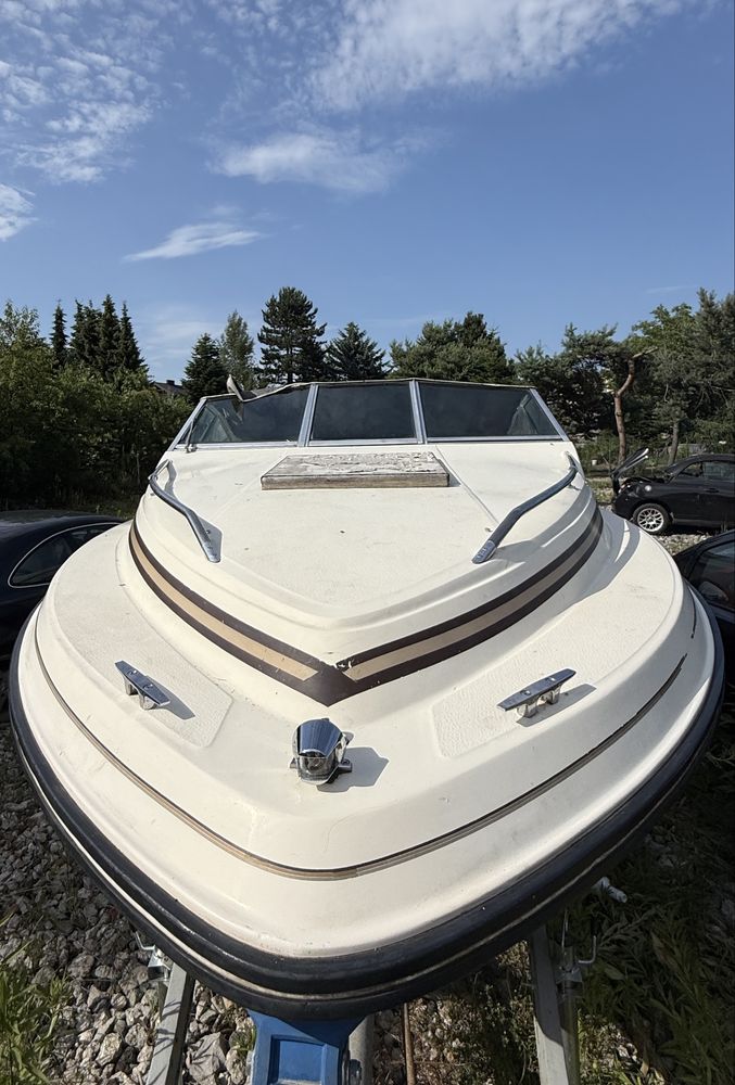 Łódz motorowa Mercruiser 3.0 Motorowka łódka   jacht SEA REY Seville