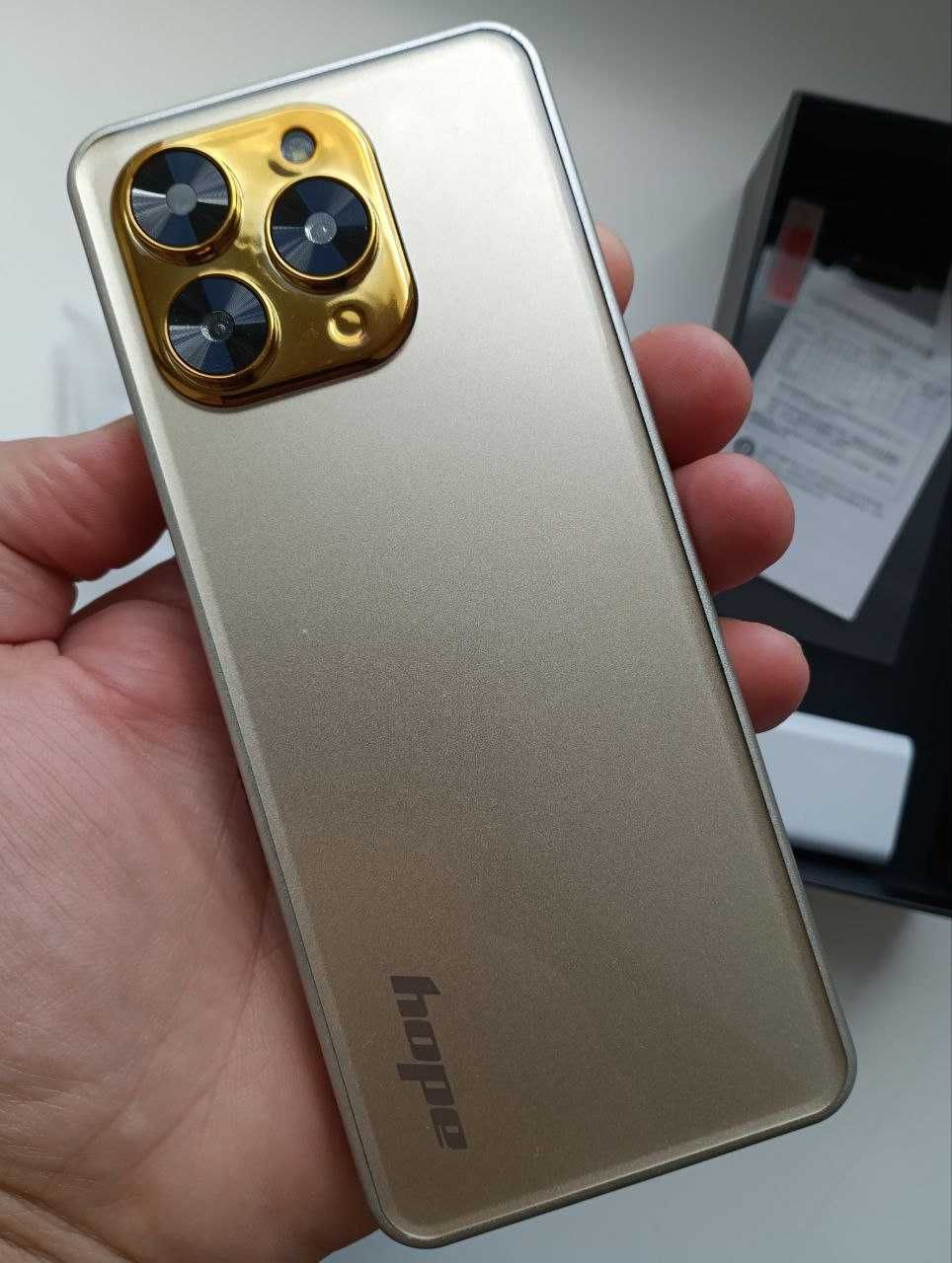 Кнопковий+сенсор смартфон Uniwa Hope XS17 3.5" 2/16GB 2SIM 4G – Новий