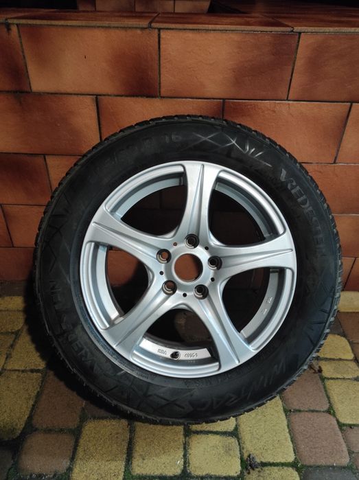 Зимні шини з легкосплавними дисками Vredestein Wintrac 205 60 R16