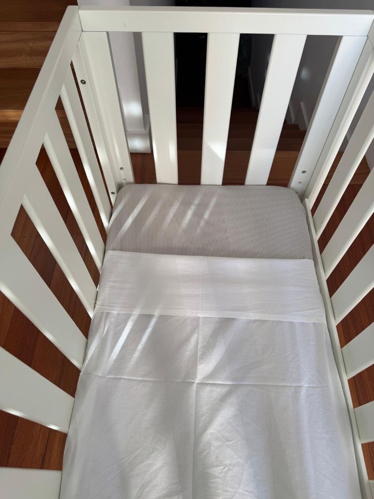 Mini berço branco TRAMA