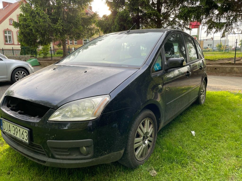 Ford C - Max Ghia