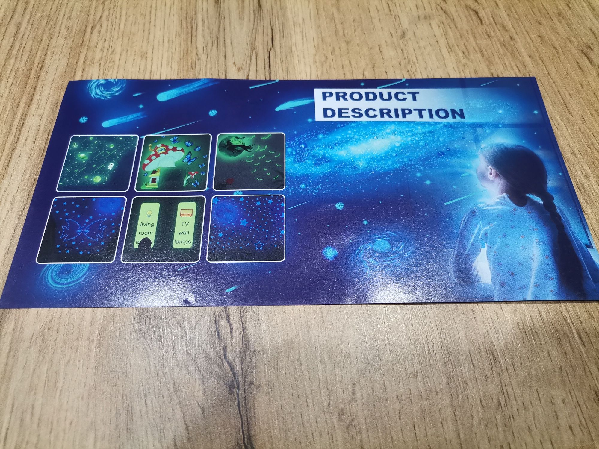Naklejki fluorescencyjne do pokoju dziecka Tematyka Kosmos Kosmonauci