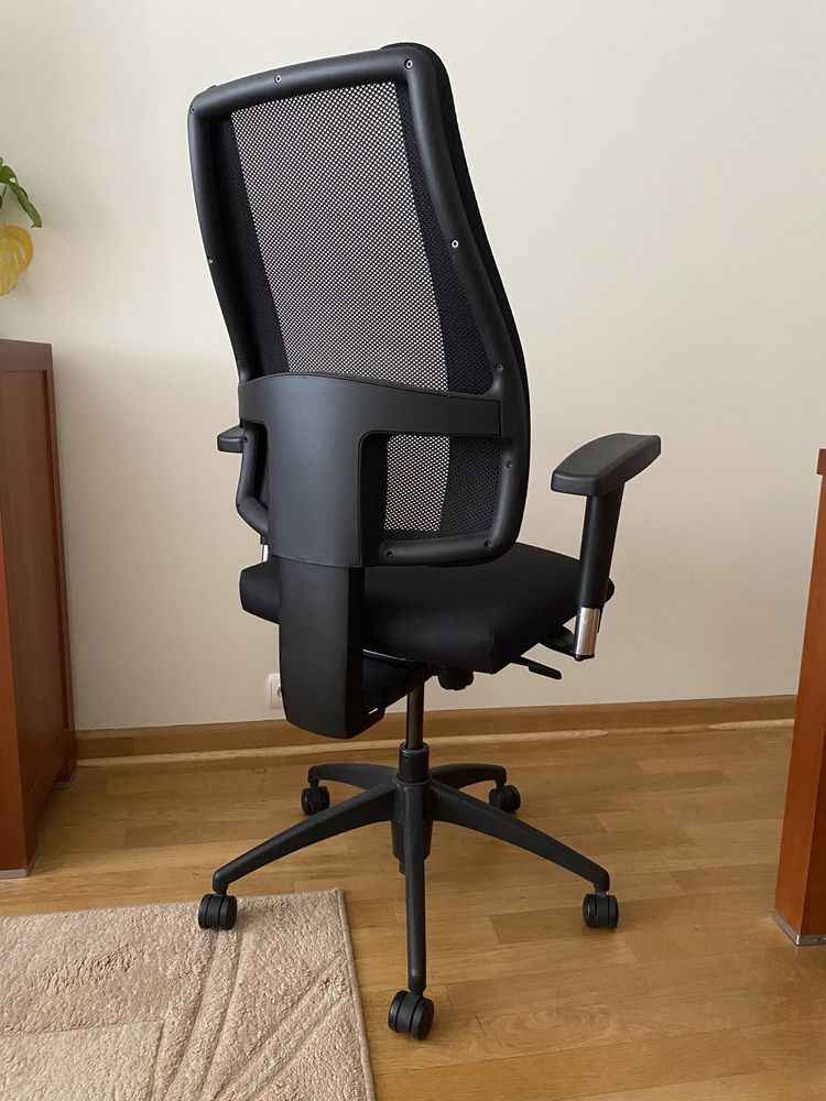 JAK NOWY fotel biurowy MARKOWY krzesło na kółkach biurowe