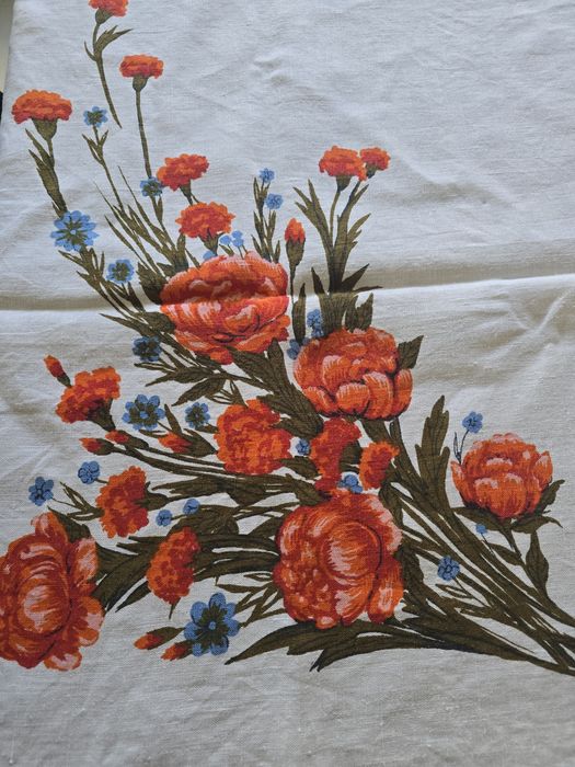 Lniany obrus z Cepelii