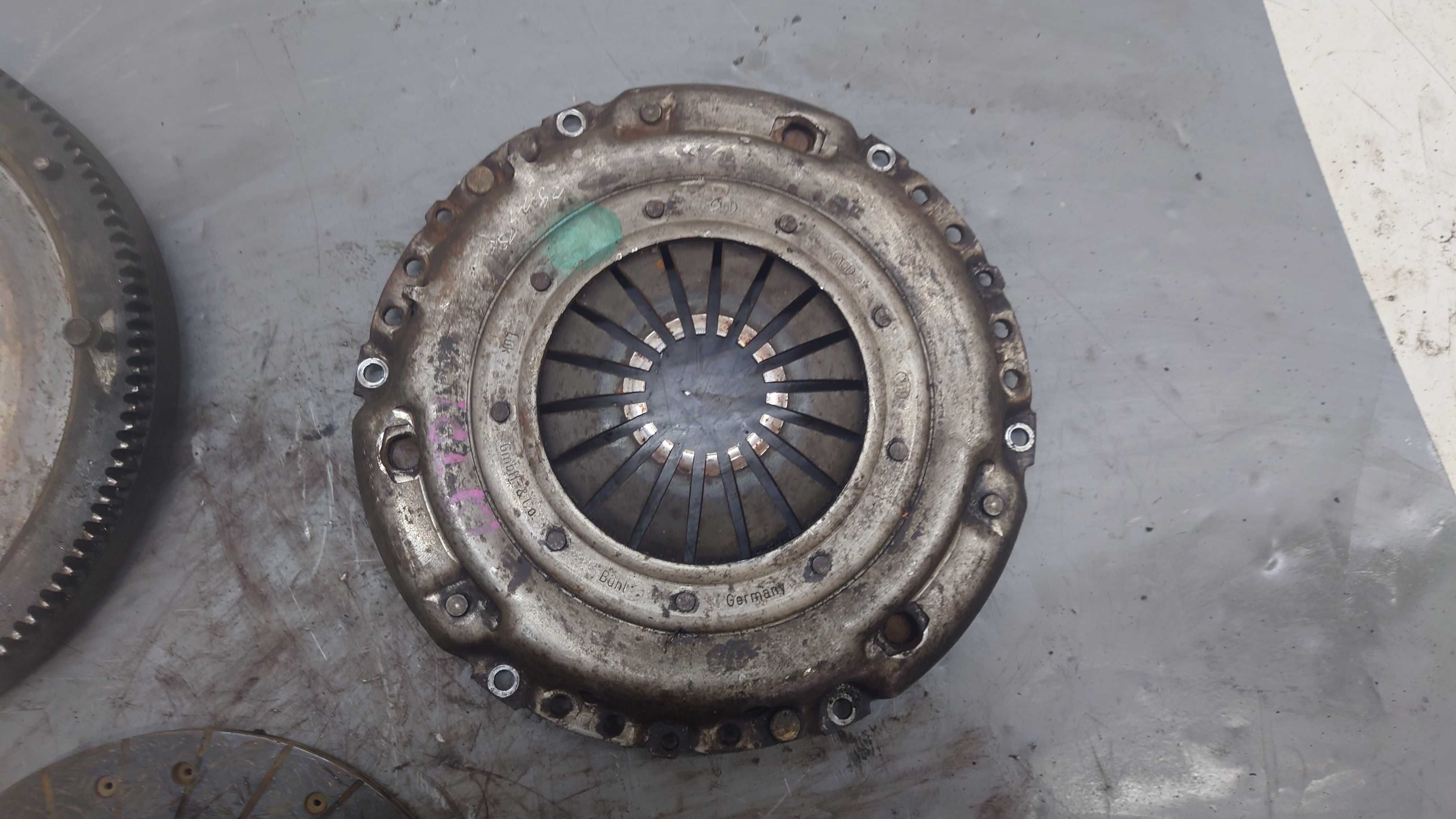 VW Volkswagen Passat B4 Audi 80 B4 Transporter T4 1.9TDi Sprzęgło
