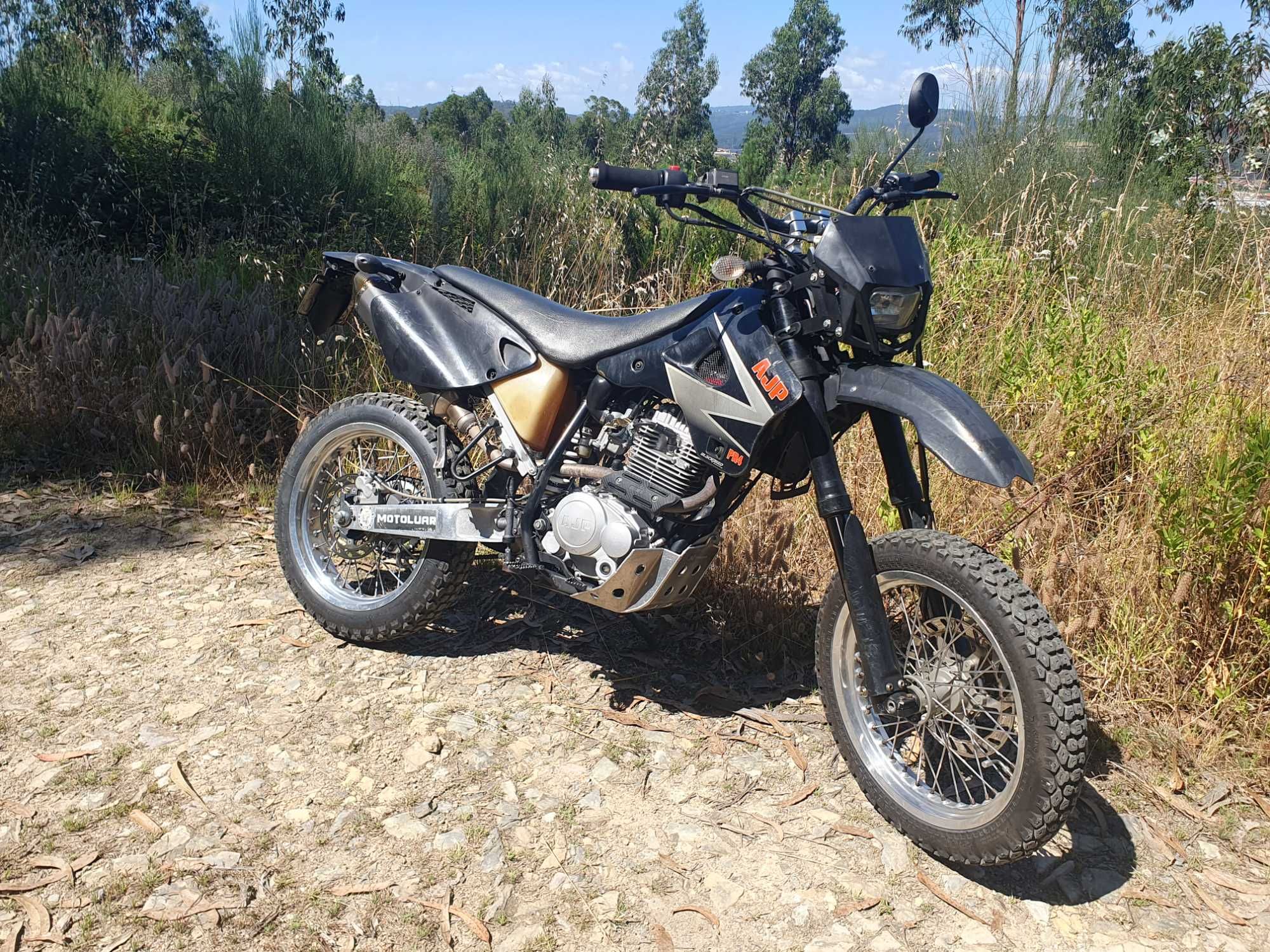 AJP PR4 200/240cc 2008 35.000kms