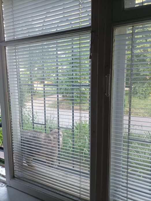 Жалюзи межрамные б/у шириной 50, 40 см