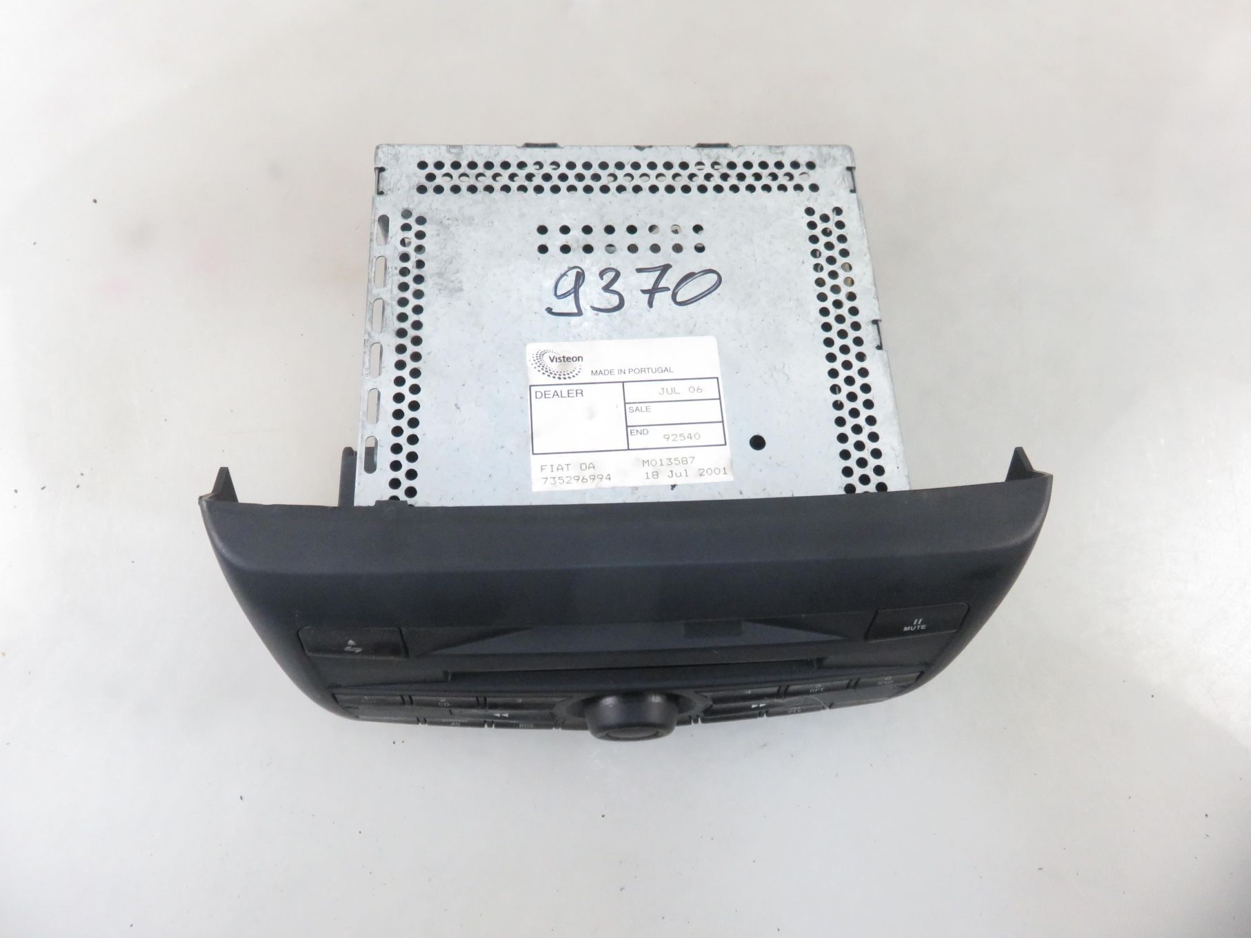 RADIO KASETA  FIAT STILO 735296994 2FCF18C838AE ROZKODOWANE