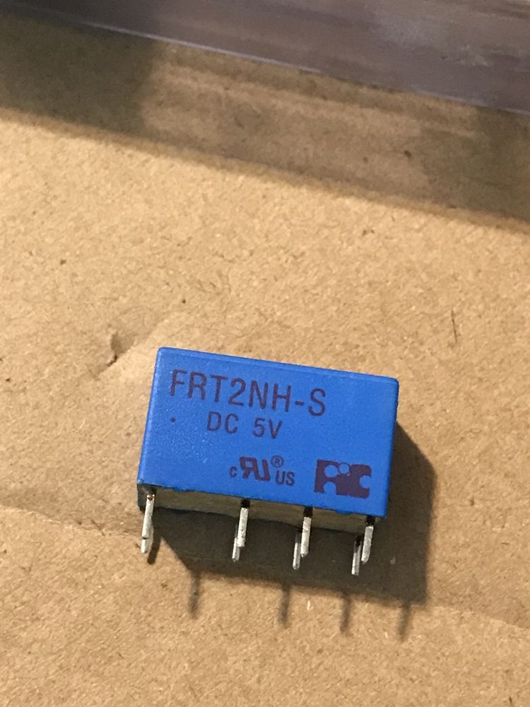 Два сигнальні реле FRT2NH-S dc 5V