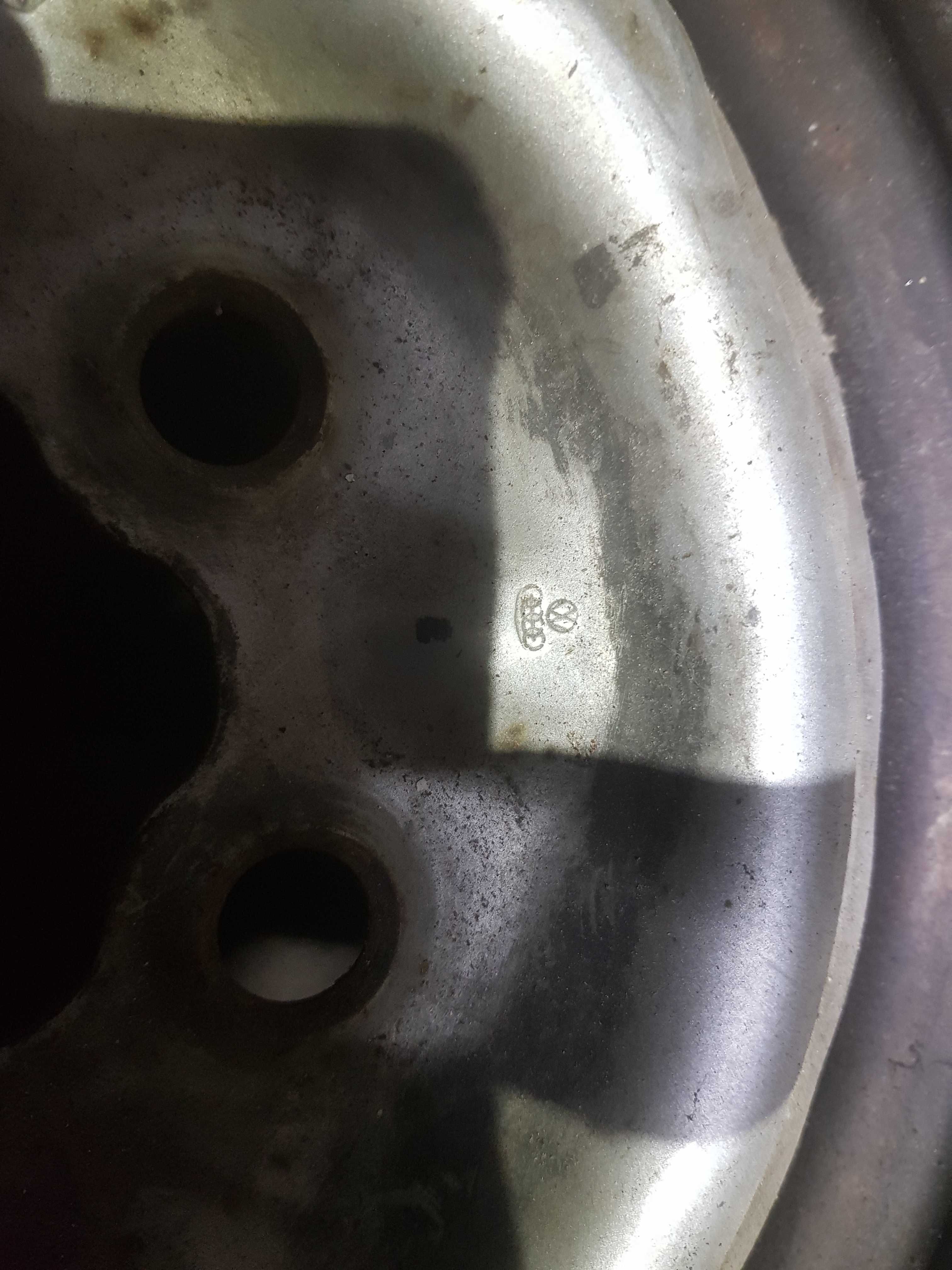 Koło Felga do VW transporter T2 T3  continental 185 R14C