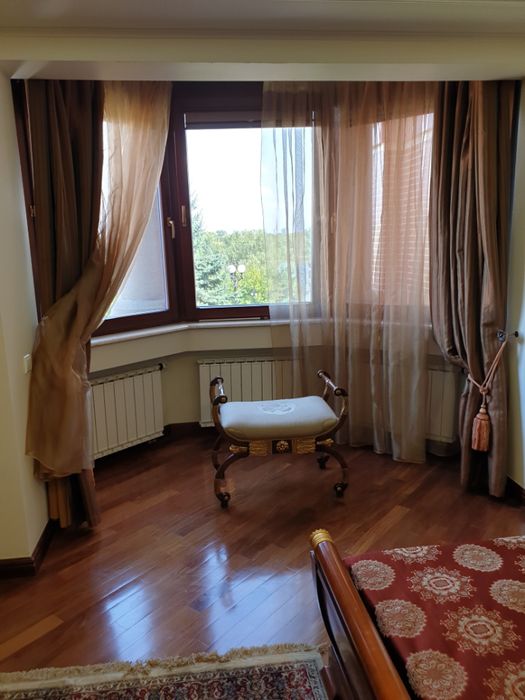 Продажа дом 600 кв.м на Оболонской набережной, Оболонь.