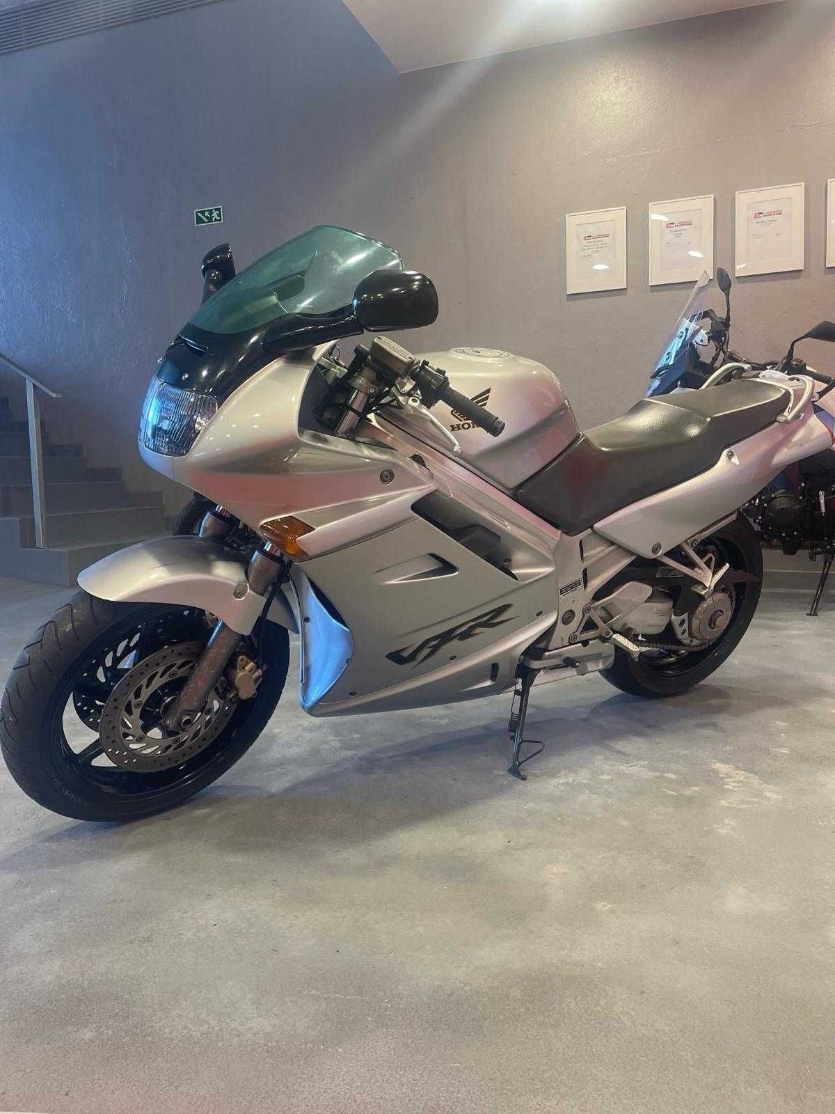 Honda VFR750f rc36 1994