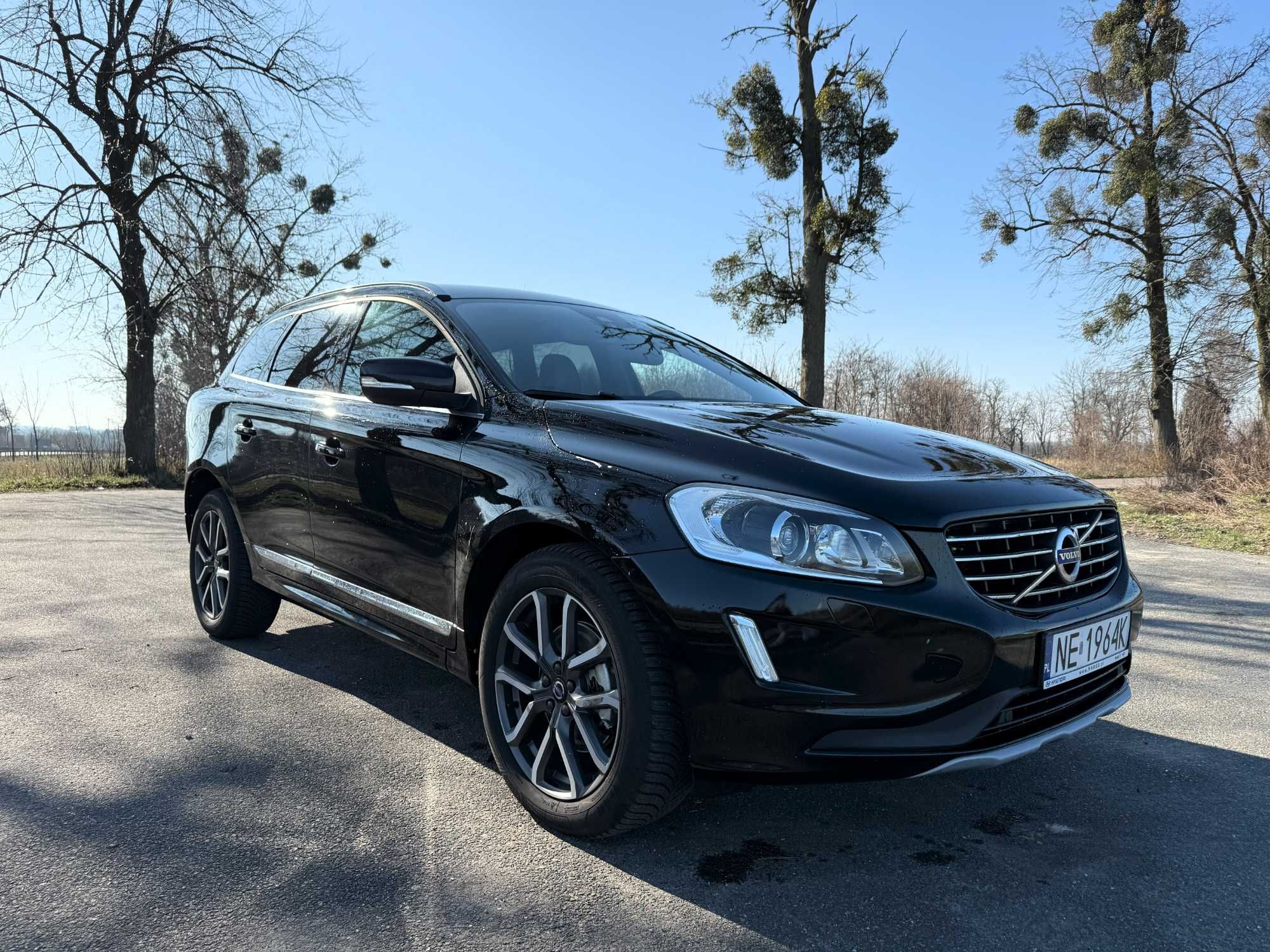Volvo XC60 2.4 D5 AWD SUMMUM | Automat | 2017 | Bogate Wyposażenie