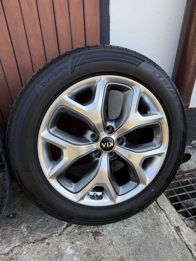 Koła felgi 5x114.3 R19 Kia Sorento opony letnie 235/55R19