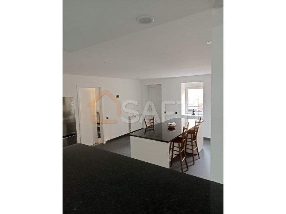 Moradia T3 - Óis da Ribeira