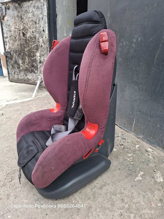 Автокрісло дитяче