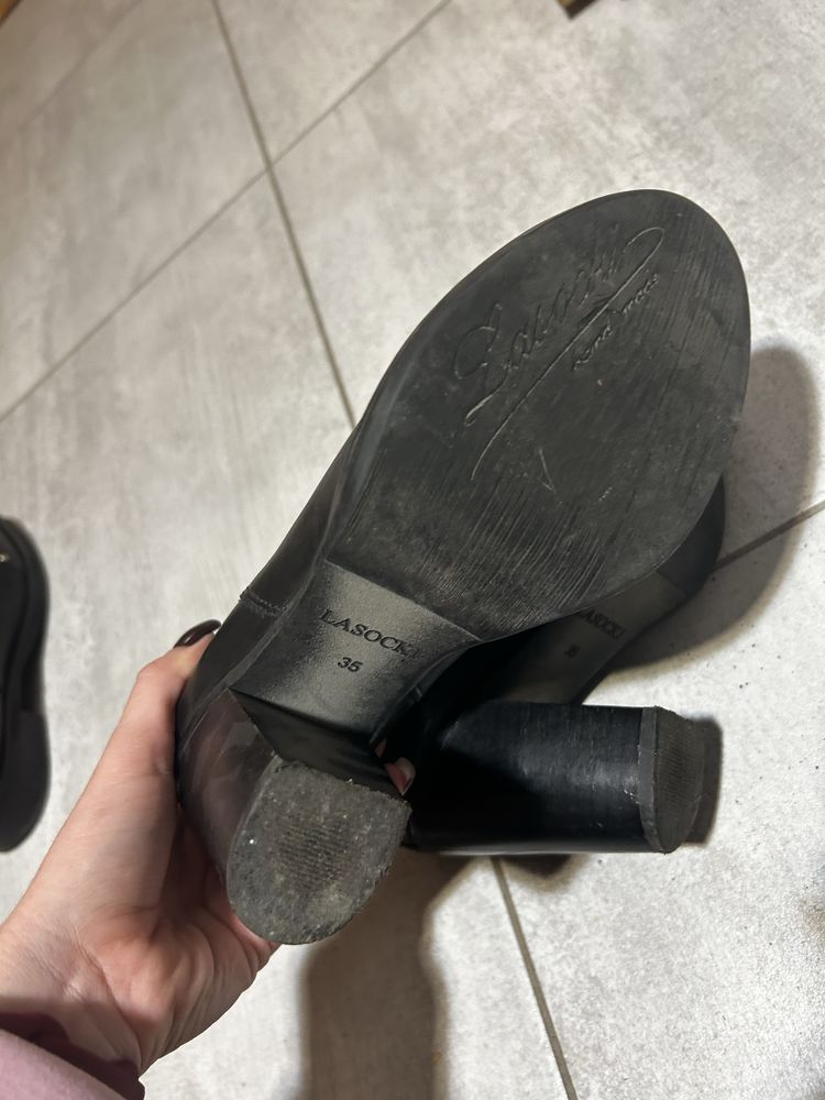 Buty botki Lasocki rozmiar 35 skórzane