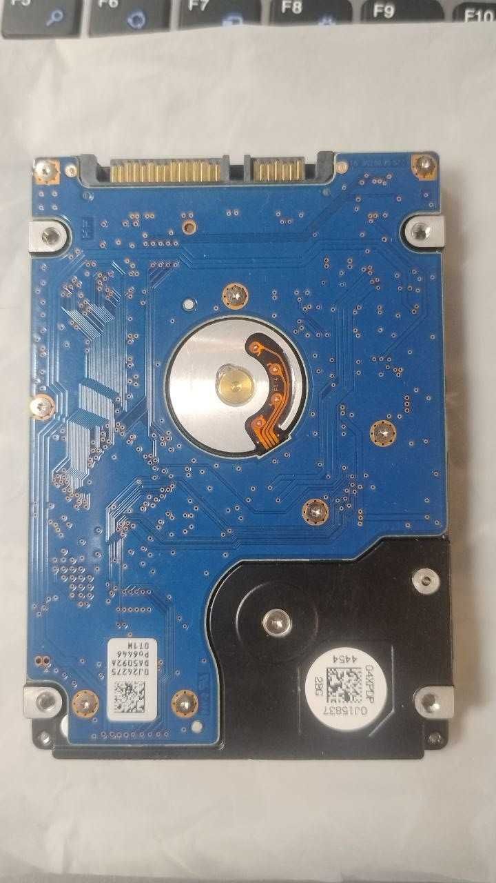 Жорсткий диск 1Тб HDD 1TB HGST 2.5"