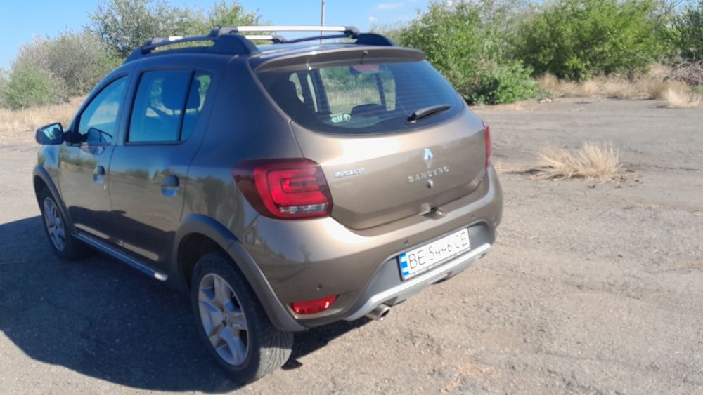 Рено Сандеро Renault Sandero