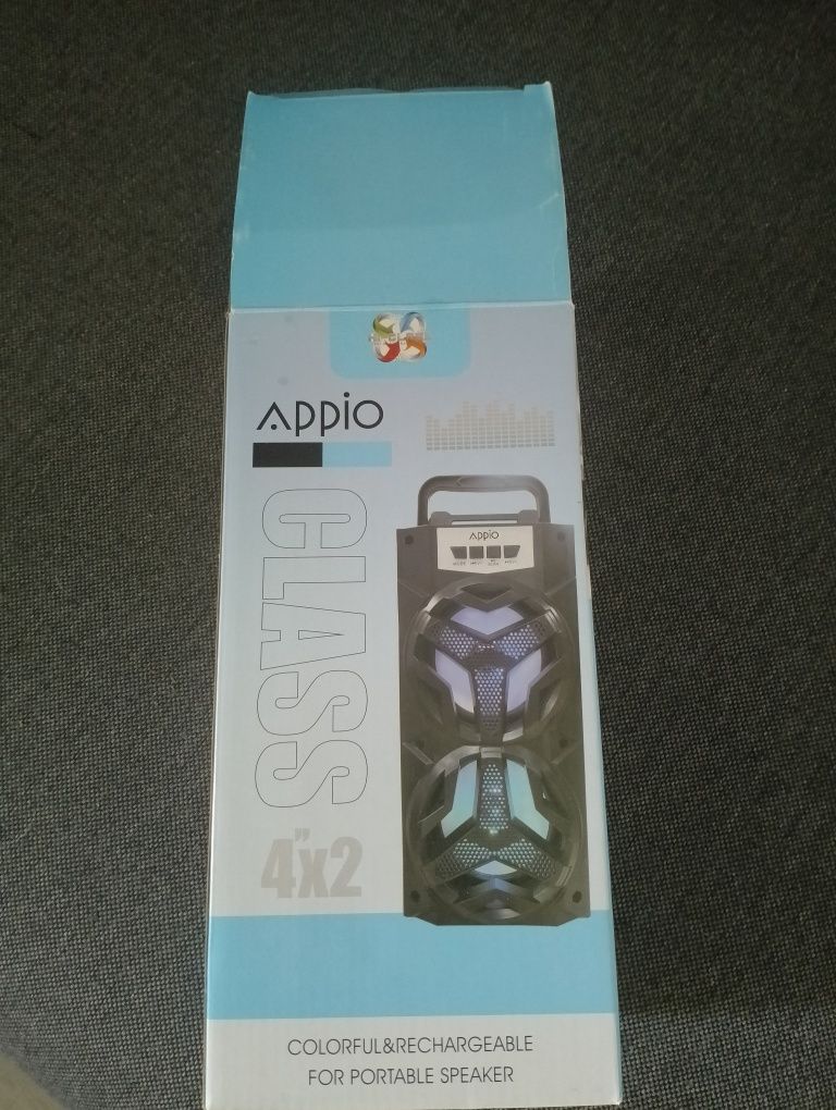 Głośnik , radio, bluetooth, karaoke