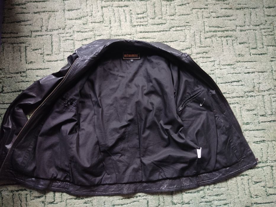 Куртка шкіряна ( L)