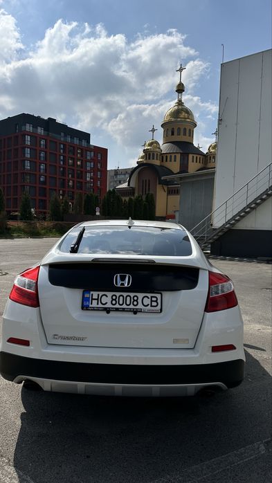 До вашої уваги Honda crosstour 2013р не потребує  вкладень