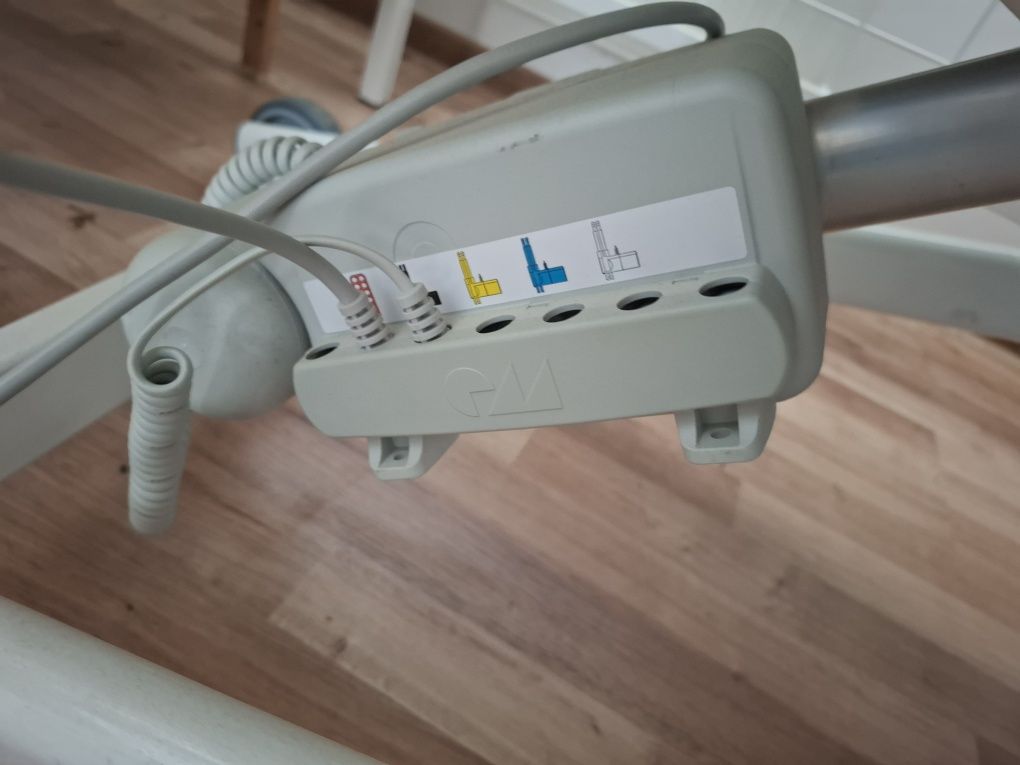 Łóżko do masażu  Kinesis Cross i gratis