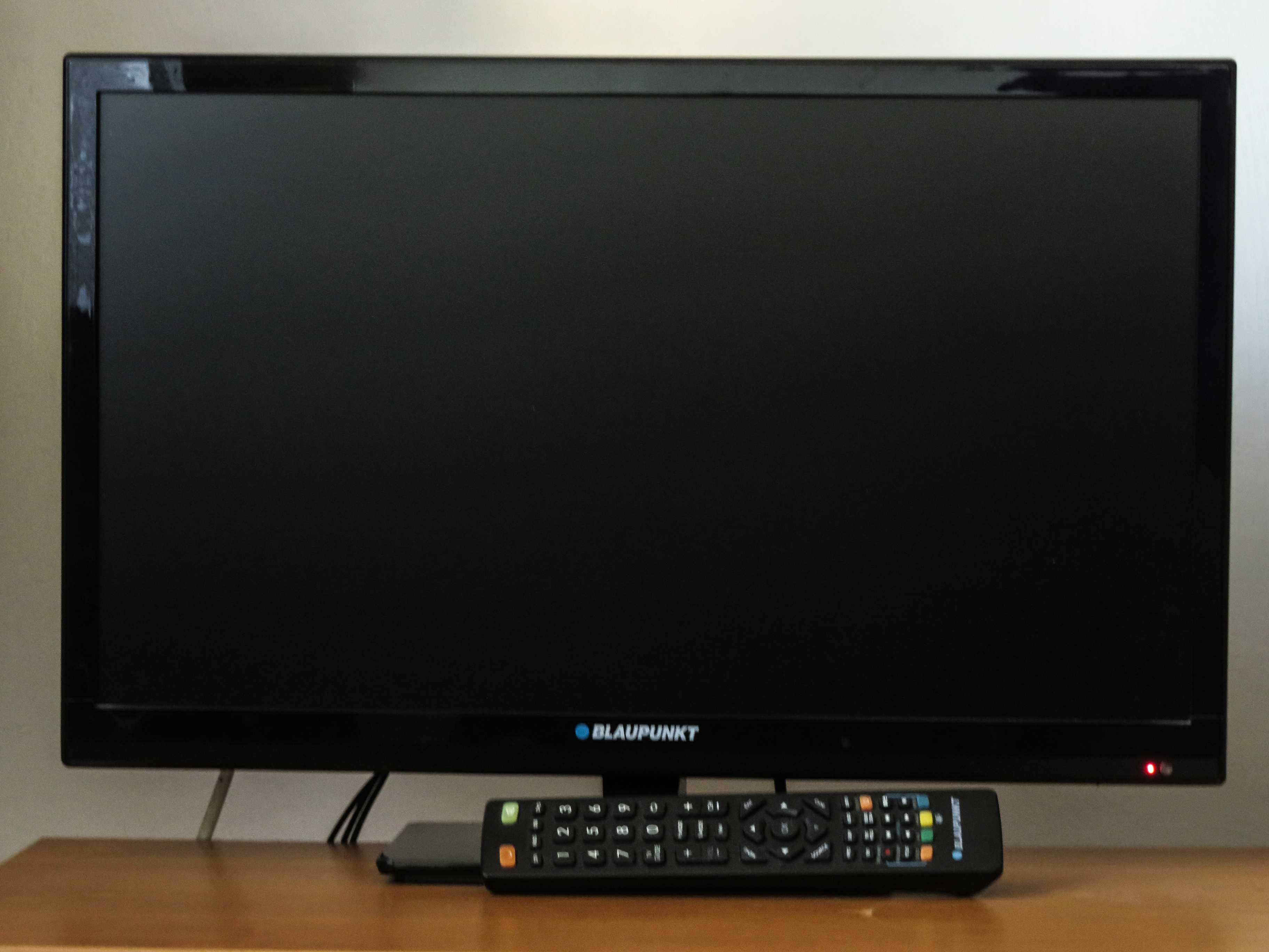 Konsola PS2 (+ pad, 2 karty pamięci) + telewizor gratis