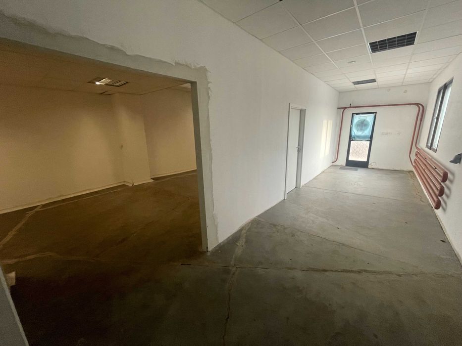 Hala magazynowa | biuro | plac | parking | Wiry