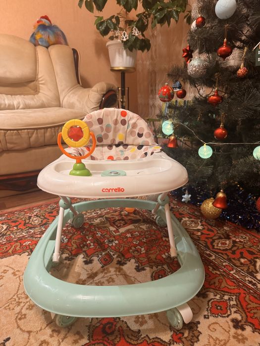 Дитячі ходунки фірми Carello,в хорошому стані