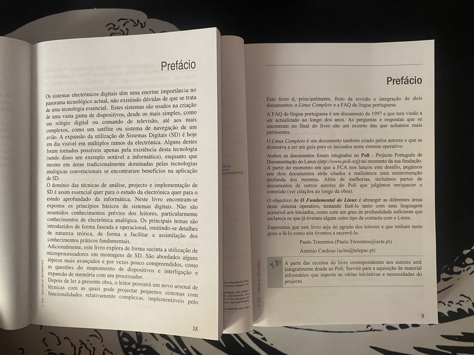 Conjunto 2 livros sobre informática