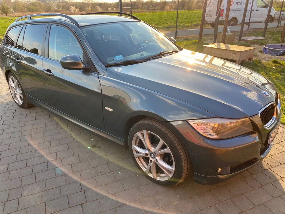 BMW serii 3 e90 318i 2009