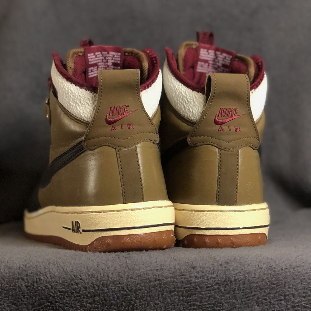 Nike Air Force 1 Duckboot 42.5 (US 9)