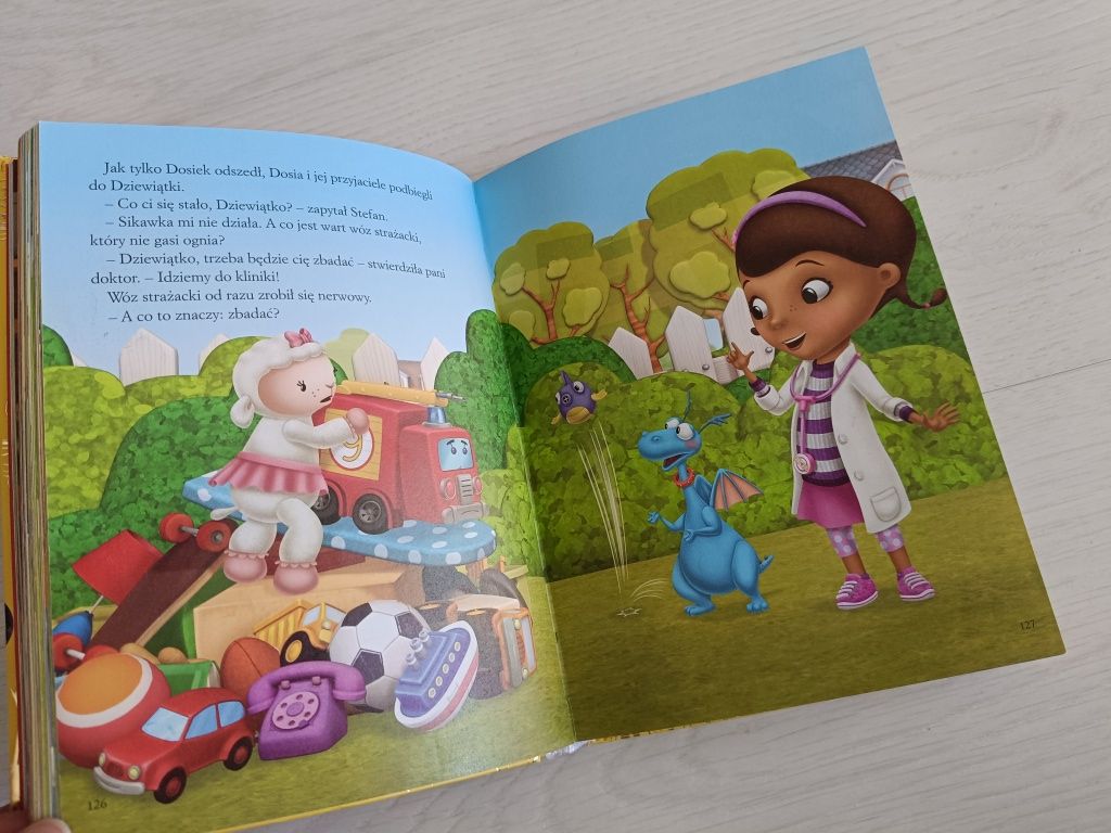 Książka złota księga bajek disney junior 
M.in myszka Miki, jej wysoko